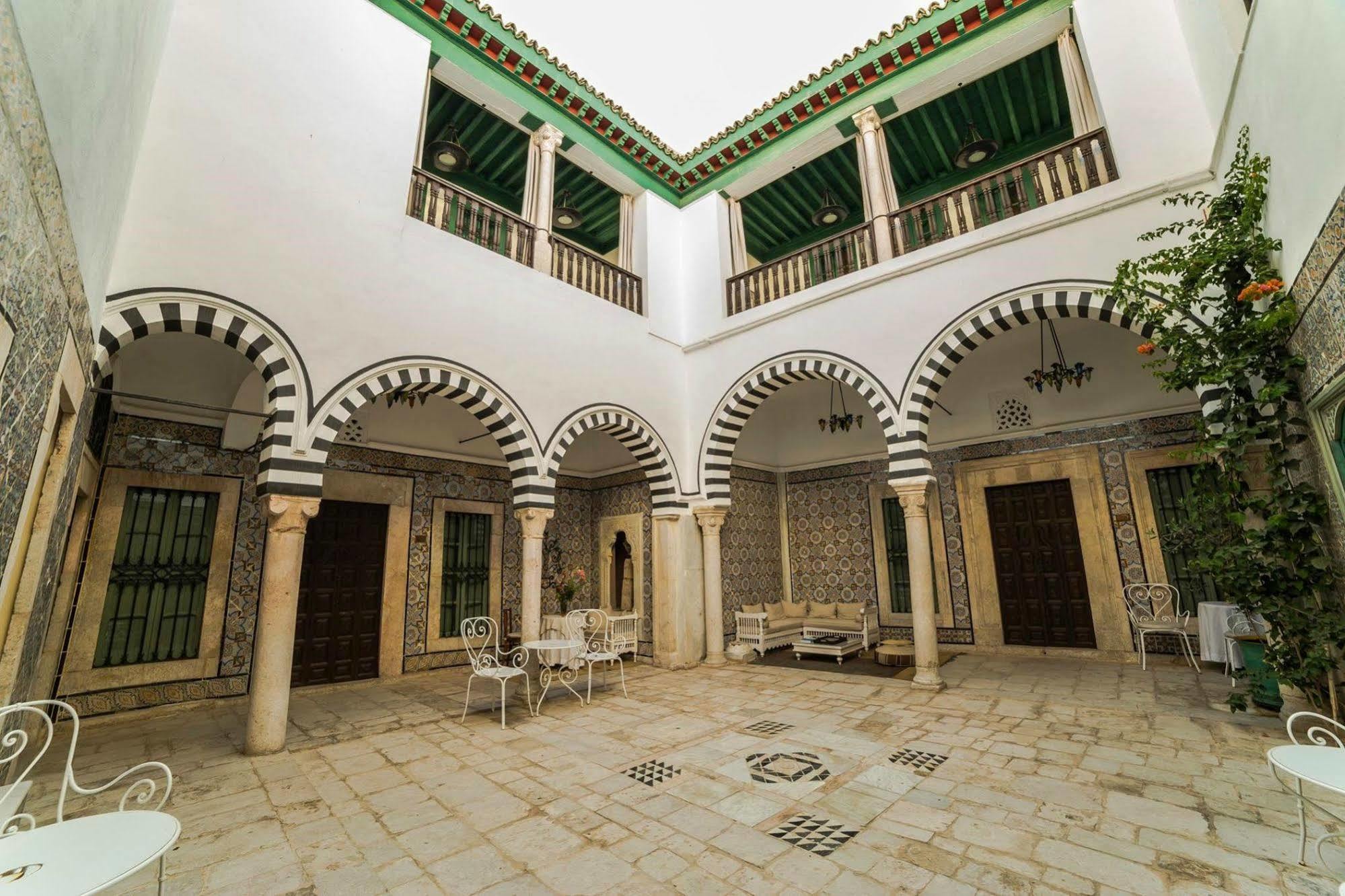 Dar Ben Gacem Hotel Tunis Luaran gambar
